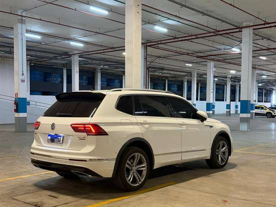 VOLKSWAGEN-TIGUAN-2.0 350 TSI GASOLINA ALLSPACE R-LINE 4MOTION DSG VOLKSWAGEN-TIGUAN-2020