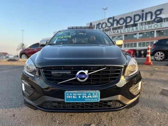 VOLVO XC60 2.0 T5 R DESIGN TURBO GASOLINA 4P AUTOMÁTICO VOLVO XC60 2.0 T5 R DESIGN TURBO GASOLINA 4P AUTOMÁTICO