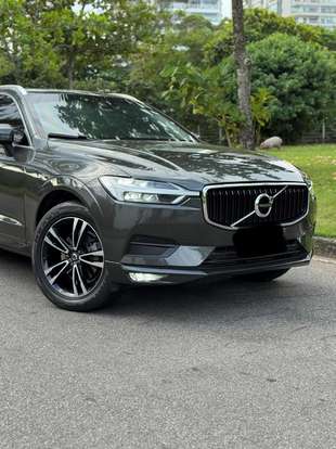 VOLVO-XC60-2018