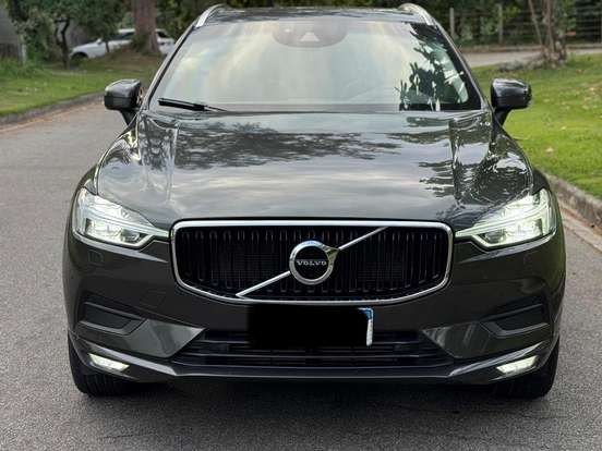 VOLVO-XC60-2.0 T5 GASOLINA MOMENTUM AWD GEARTRONIC VOLVO-XC60-2018