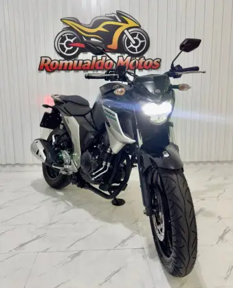 YAMAHA FZ25 FAZER ABS YAMAHA FZ25 FAZER ABS