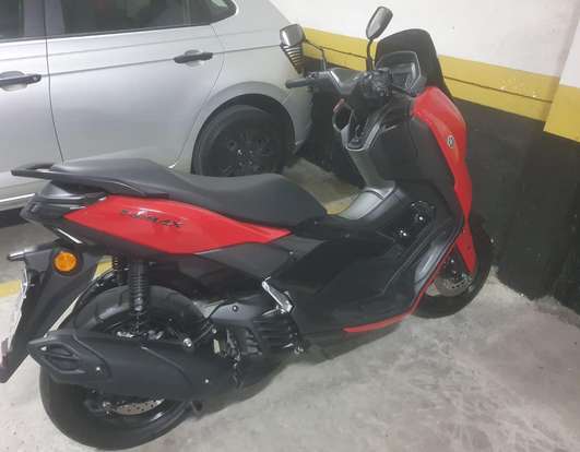 YAMAHA-NMAX CONNECTED 160 ABS-2025
