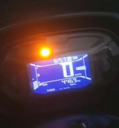 YAMAHA-NMAX CONNECTED 160 ABS-2025