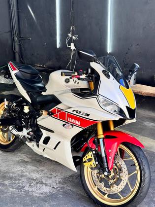 YAMAHA YZF R3 60th ANNIVERSARY ABS 