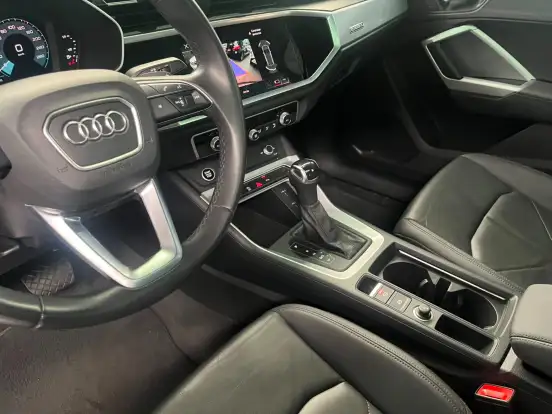 AUDI-Q3-2.0 40 TFSI GASOLINA PERFORMANCE QUATTRO TIPTRONIC AUDI-Q3-2022