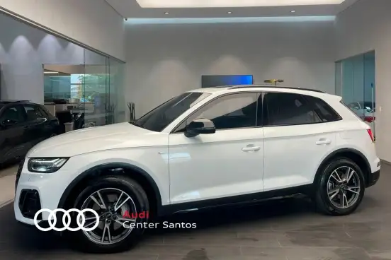 AUDI-Q5-2024