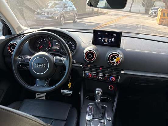 AUDI-A3-1.8 TFSI SEDAN AMBITION 16V 180CV GASOLINA 4P AUTOMÁTICO AUDI-A3-2015