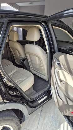 AUDI-Q3-2012