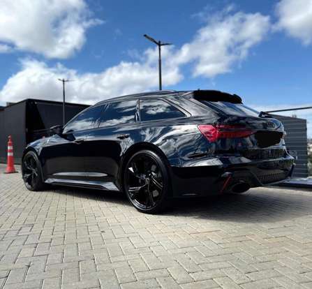 AUDI-RS6-2025