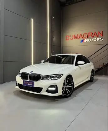 BMW 320i 2.0 16V TURBO FLEX M SPORT AUTOMÁTICO BMW 320i 2.0 16V TURBO FLEX M SPORT AUTOMÁTICO