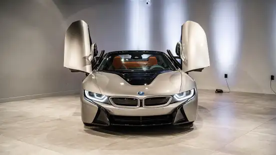 BMW-i8-2020