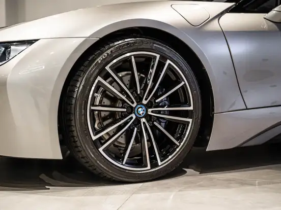 BMW-i8-1.5 12V HYBRID EDRIVE ROADSTER AUTOMÁTICO BMW-i8-2020