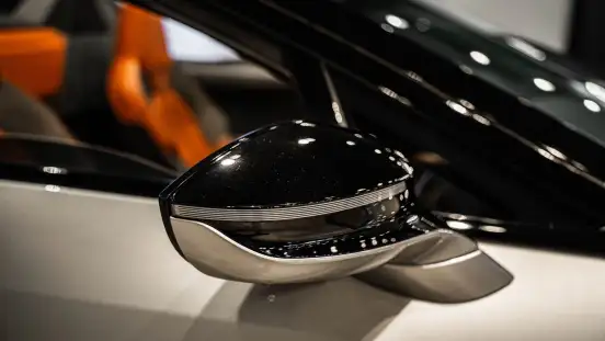 BMW-i8-2020