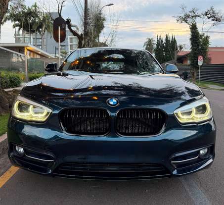 BMW-120i-2016