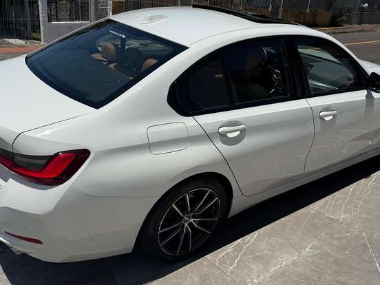 BMW-320i-2.0 16V TURBO FLEX SPORT GP AUTOMÁTICO BMW-320i-2023