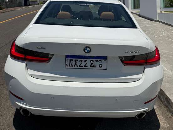 BMW-320i-2.0 16V TURBO FLEX SPORT GP AUTOMÁTICO BMW-320i-2023