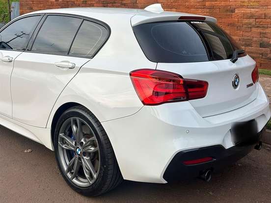 BMW-M 135i-3.0 24V TURBO GASOLINA 4P AUTOMÁTICO BMW-M 135i-2016