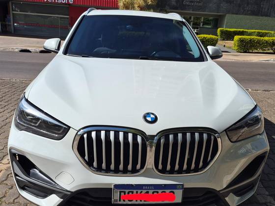 BMW X1 2.0 16V TURBO ACTIVEFLEX SDRIVE20I X-LINE 4P AUTOMÁTICO