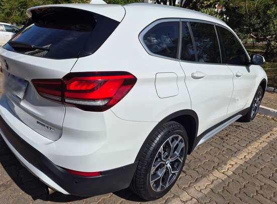 BMW-X1-2.0 16V TURBO ACTIVEFLEX SDRIVE20I X-LINE 4P AUTOMÁTICO BMW-X1-2021