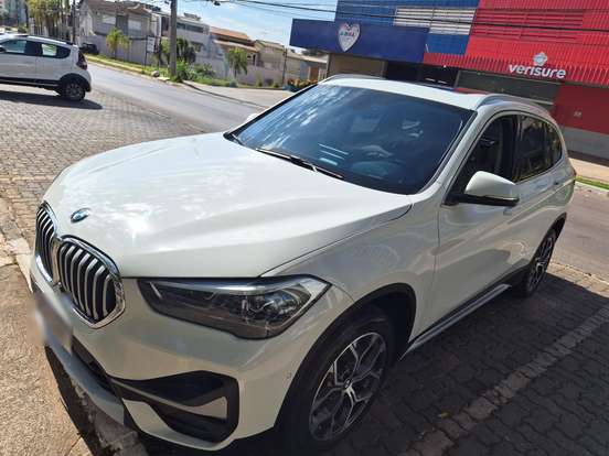 BMW-X1-2.0 16V TURBO ACTIVEFLEX SDRIVE20I X-LINE 4P AUTOMÁTICO BMW-X1-2021