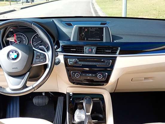 BMW-X1-2.0 16V TURBO ACTIVEFLEX SDRIVE20I X-LINE 4P AUTOMÁTICO BMW-X1-2016