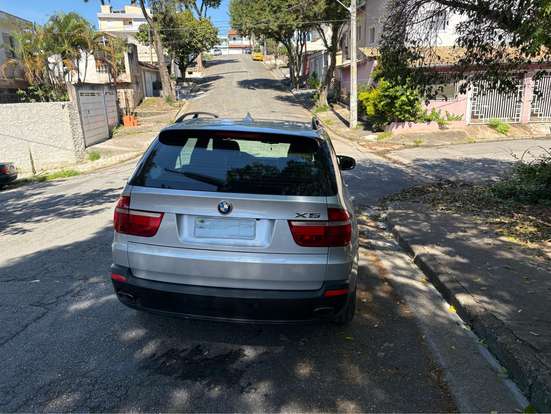 BMW-X5-2008