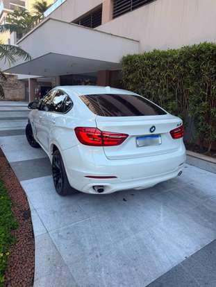 BMW-X6-2015