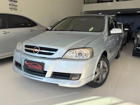 CHEVROLET ASTRA 2.0 MPFI ADVANTAGE 8V FLEX 4P MANUAL