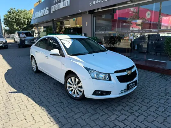CHEVROLET CRUZE 1.8 LTZ 16V FLEX 4P AUTOMÁTICO CHEVROLET CRUZE 1.8 LTZ 16V FLEX 4P AUTOMÁTICO