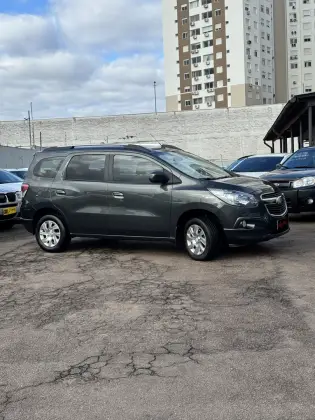 CHEVROLET SPIN 1.8 LTZ 8V FLEX 4P AUTOMÁTICO CHEVROLET SPIN 1.8 LTZ 8V FLEX 4P AUTOMÁTICO