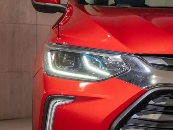 CHEVROLET-TRACKER-2024