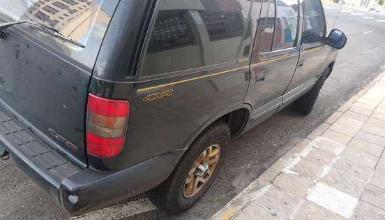 CHEVROLET-BLAZER-1999