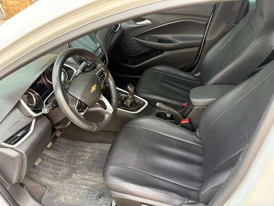CHEVROLET-ONIX-2022