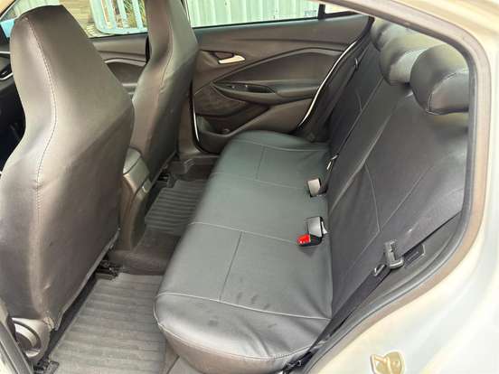 CHEVROLET-ONIX-2022