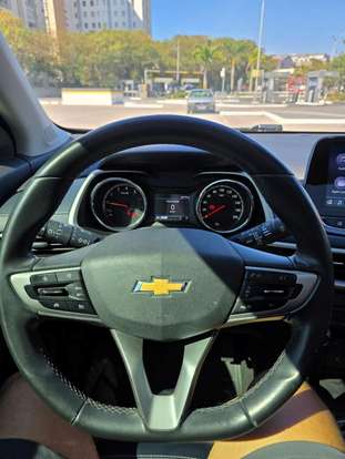 CHEVROLET-TRACKER-2020