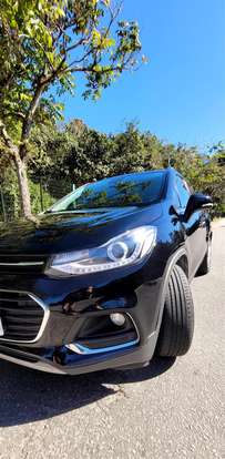 CHEVROLET-TRACKER-2017