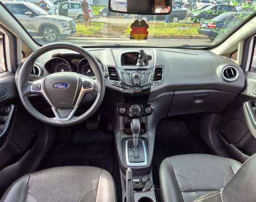 FORD-FIESTA-2016