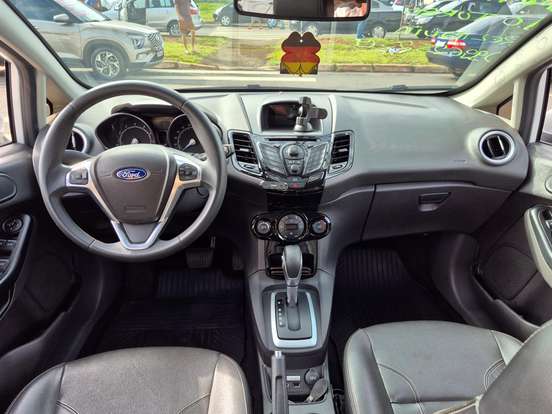 FORD-FIESTA-1.0 ECOBOOST SEL HATCH 12V GASOLINA 4P POWERSHIFT FORD-FIESTA-2016