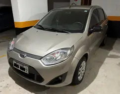 FORD FIESTA 1.6 MPI SEDAN 8V FLEX 4P MANUAL FORD FIESTA 1.6 MPI SEDAN 8V FLEX 4P MANUAL