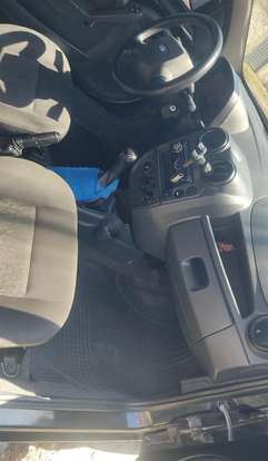 FORD-KA-2010