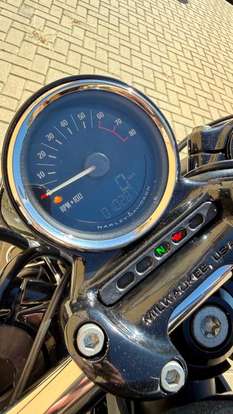 HARLEY-DAVIDSON-SPORTSTER ROADSTER-2018