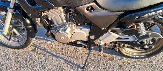 HONDA-CB 500-2001
