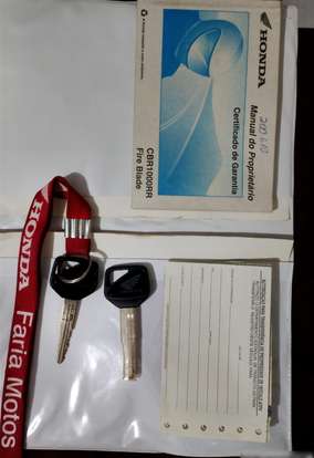 HONDA-CBR 1000RR FIREBLADE-2006