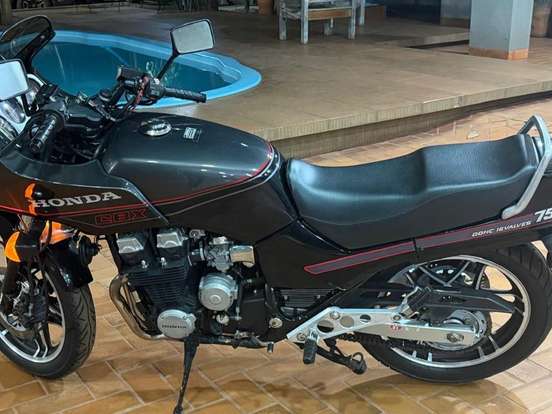 HONDA-CBX 750 FOUR HONDA-CBX 750 FOUR-1988