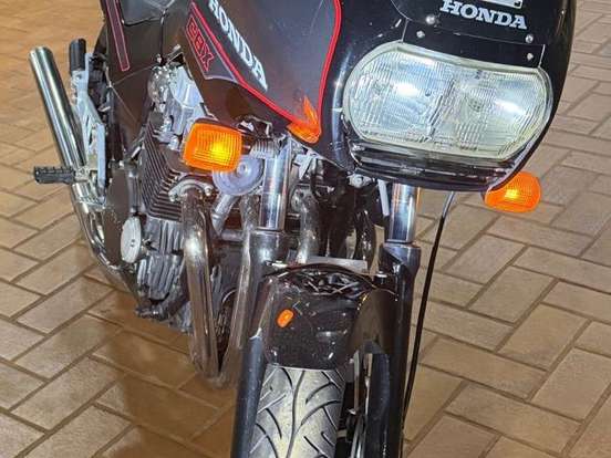 HONDA-CBX 750 FOUR HONDA-CBX 750 FOUR-1988