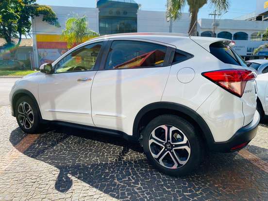 HONDA-HR-V-2017