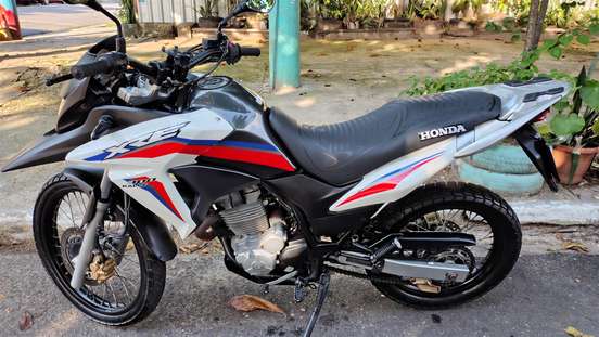 HONDA-XRE 300-2016