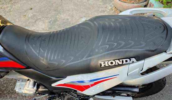HONDA-XRE 300-2016