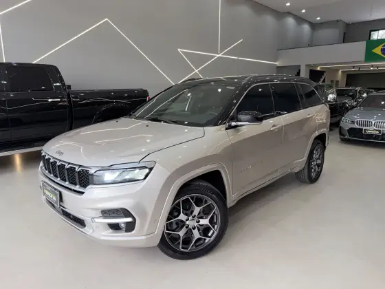 JEEP COMMANDER 2.0 TD380 TURBO DIESEL OVERLAND AT9