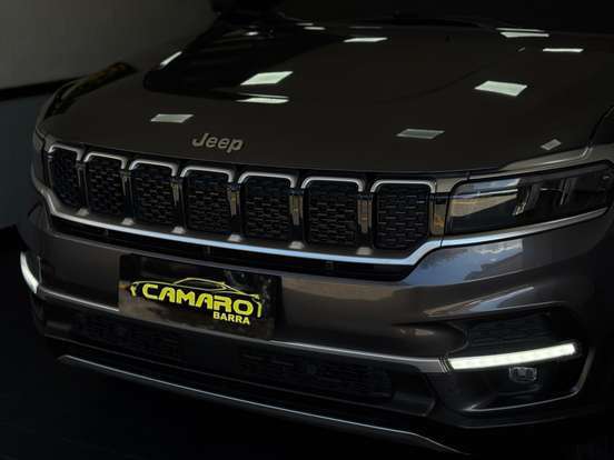 JEEP-COMMANDER-2022